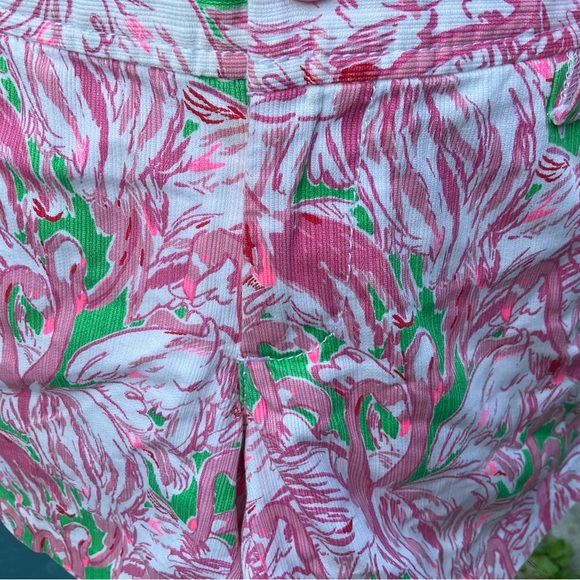 Lilly Pulitzer Callahan Pink Flamingo 🦩 Shorts Whimsical Fun 🤩 Size 0. - Picture 2 of 6
